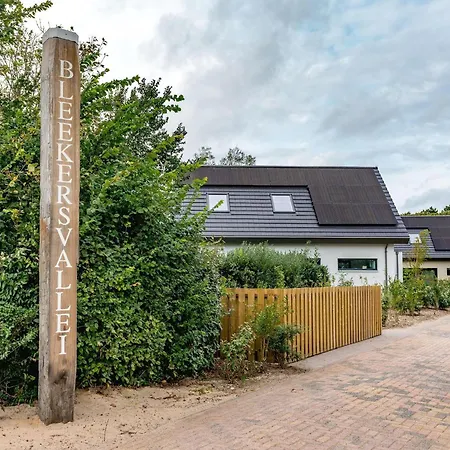 Villa Peaceful In De Koog Near Sea Westermient