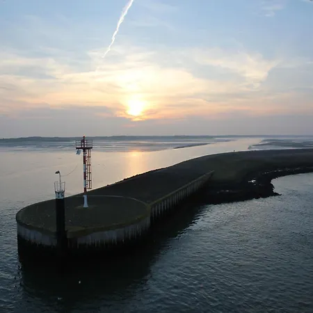 Vila In Texel Near And Nature Reserve